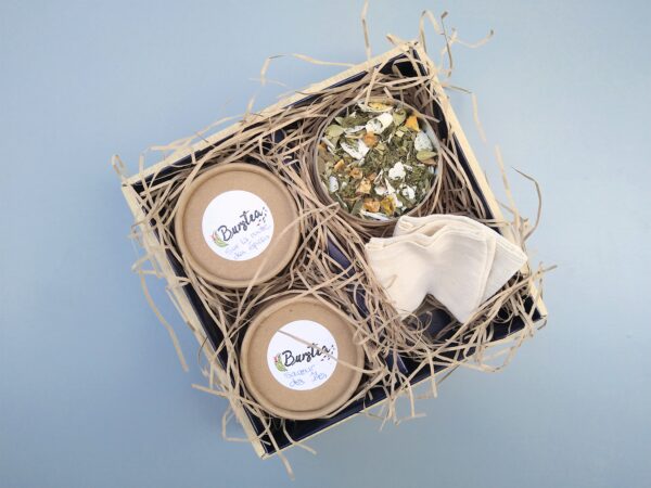 Coffret de thé découverte de chez burstea. 2 thés parfumés et 1 infusion à découvrir et partager.